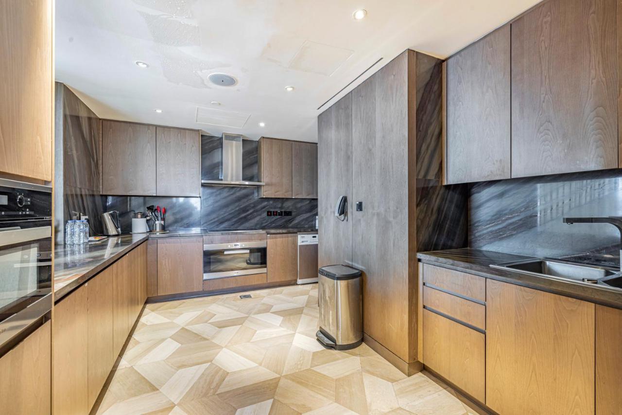 Five Palm Luxury Penthouse Full Marina View & Private Pool Hotell Dubai Exteriör bild