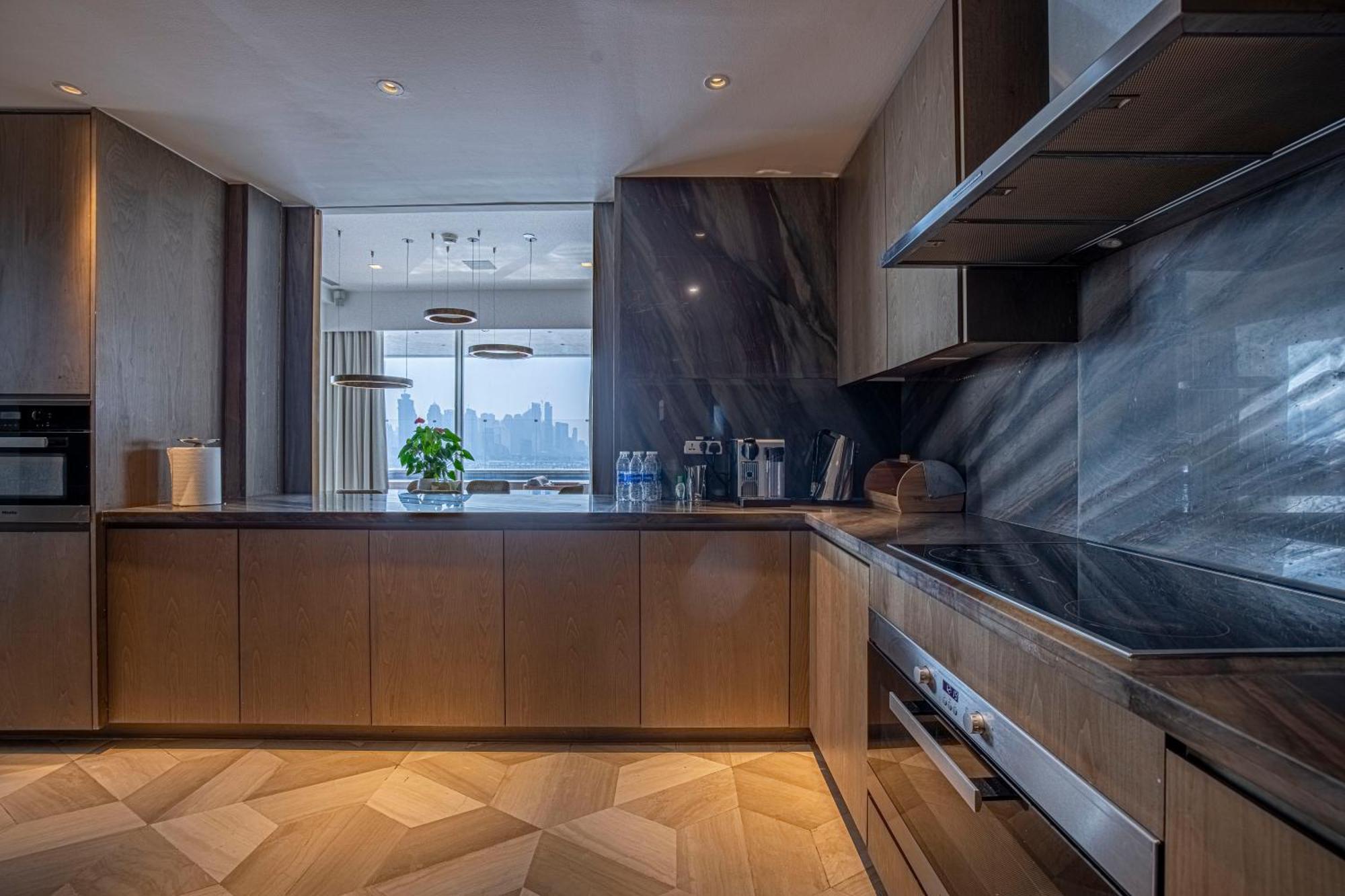 Five Palm Luxury Penthouse Full Marina View & Private Pool Hotell Dubai Exteriör bild