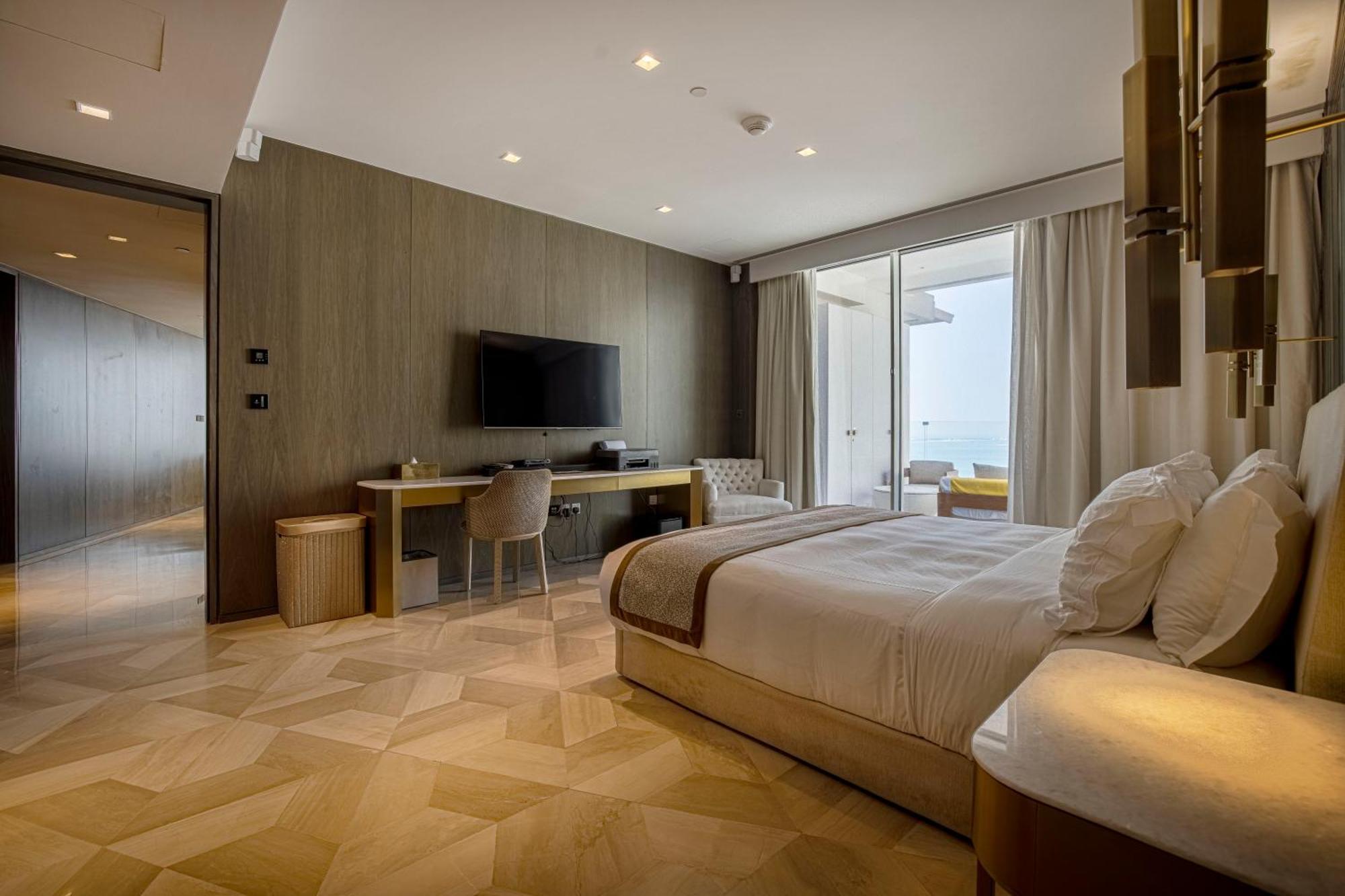 Five Palm Luxury Penthouse Full Marina View & Private Pool Hotell Dubai Exteriör bild
