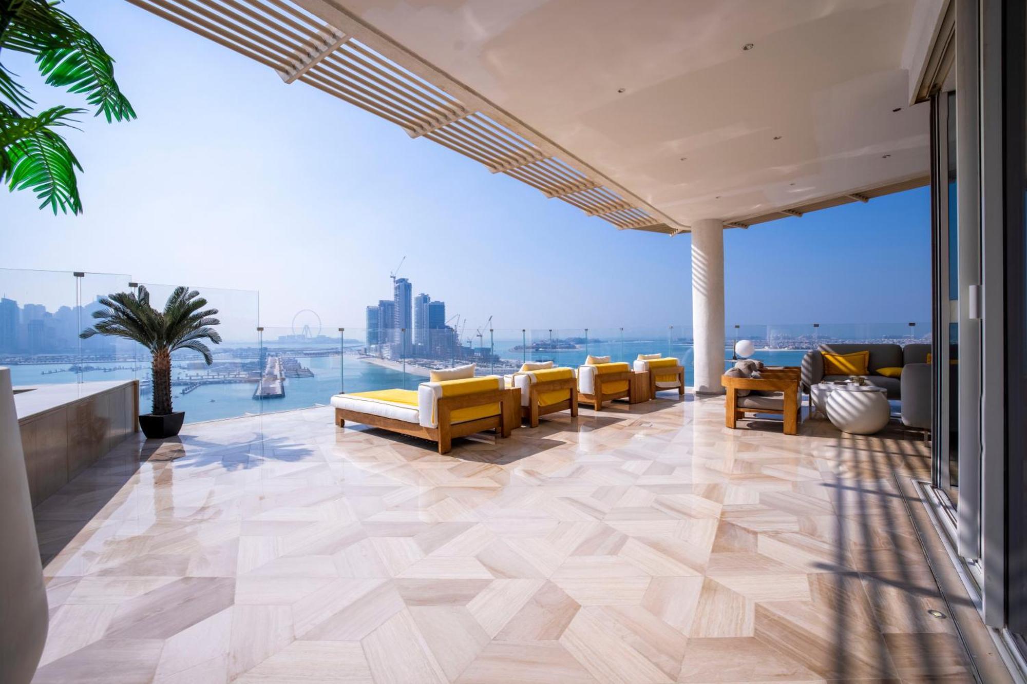Five Palm Luxury Penthouse Full Marina View & Private Pool Hotell Dubai Exteriör bild