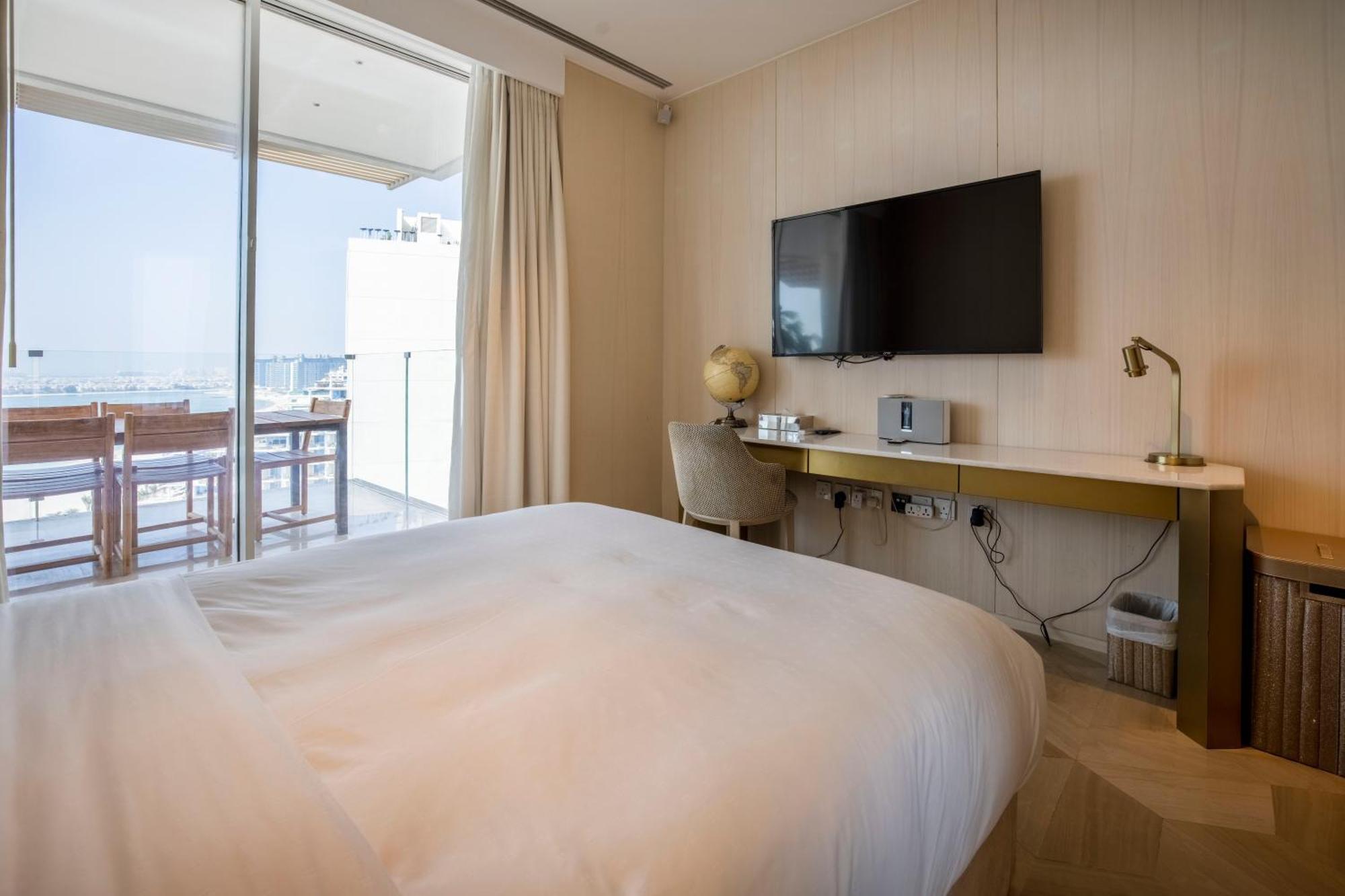 Five Palm Luxury Penthouse Full Marina View & Private Pool Hotell Dubai Exteriör bild